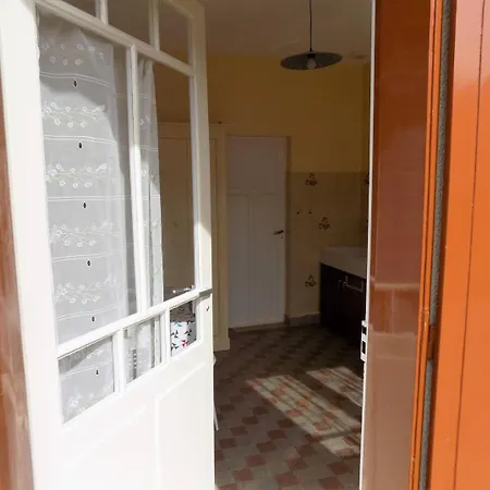 Apartment Palais Sur En Rez De Chaussee Pour Un Sejour En Famille